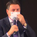 Conte in bilico: sul suo tavolo il Recovery Plan