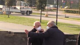 Napoli, De Luca sul luogo del crollo: “Tiriamo sospiro di sollievo, nessun morto”