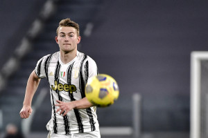 Juventus: anche de Ligt positivo, è in isolamento