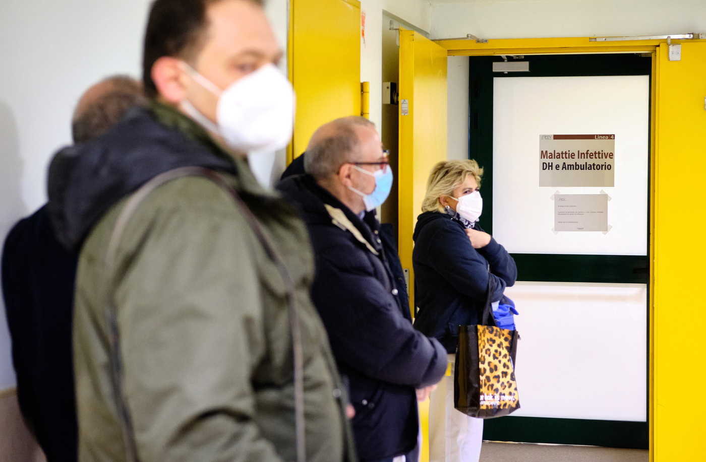 Vaccini, in Italia somministrate 590mila dosi: sono il 64,2% dei sieri disponibili Vaccini, in Italia somministrate 590mila dosi: sono il 64,2% dei sieri disponibili