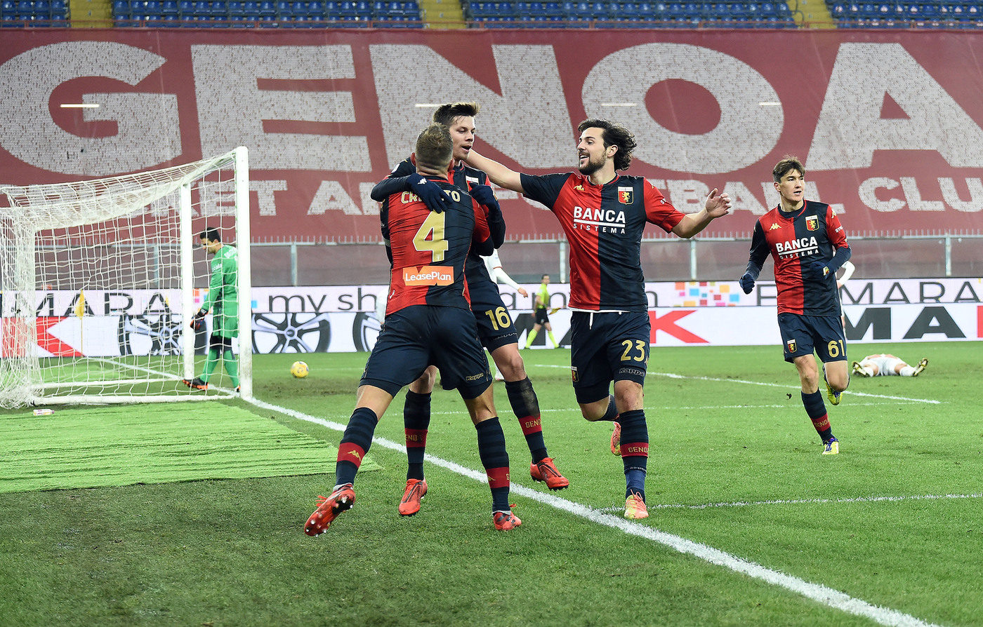 Serie A, Genoa si rilancia: Zajc e Destro stendono Bologna, 2-0