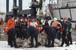 Remains of Boeing 737 were found in the Java Sea