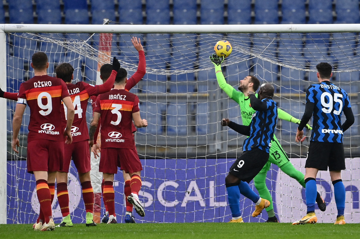 Serie A, finisce 2-2 il big match tra Roma e Inter