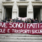 Scuola, superiori tornano in classe solo in 3 regioni. Azzolina: “Continuerò a battermi”