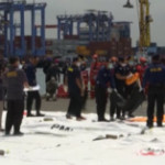 Disastro aereo Indonesia, trovati anche resti umani