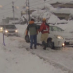 Giappone, nuova nevicata record nel paese blocca il traffico