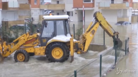 Kosovo, strade ed edifici allagati dopo il maltempo