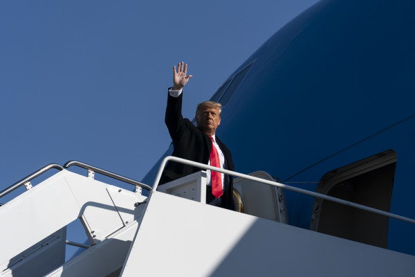 Usa, Trump in viaggio verso il Texas per pubblicizzare la costruzione del muro di confine
