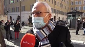 Soccorso al Governo, Napoli: “Se arriva da un singolo deputato è immorale”