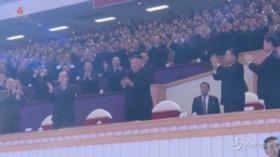 Corea del Nord, Kim Jong Un alla festa di chiusura del Congresso del partito