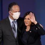 Il marito di Kamala Harris diventa @SecondGentleman su Twitter: 315 mila follower