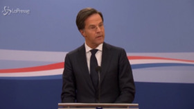 Olanda, il premier Rutte annuncia le dimissioni del governo