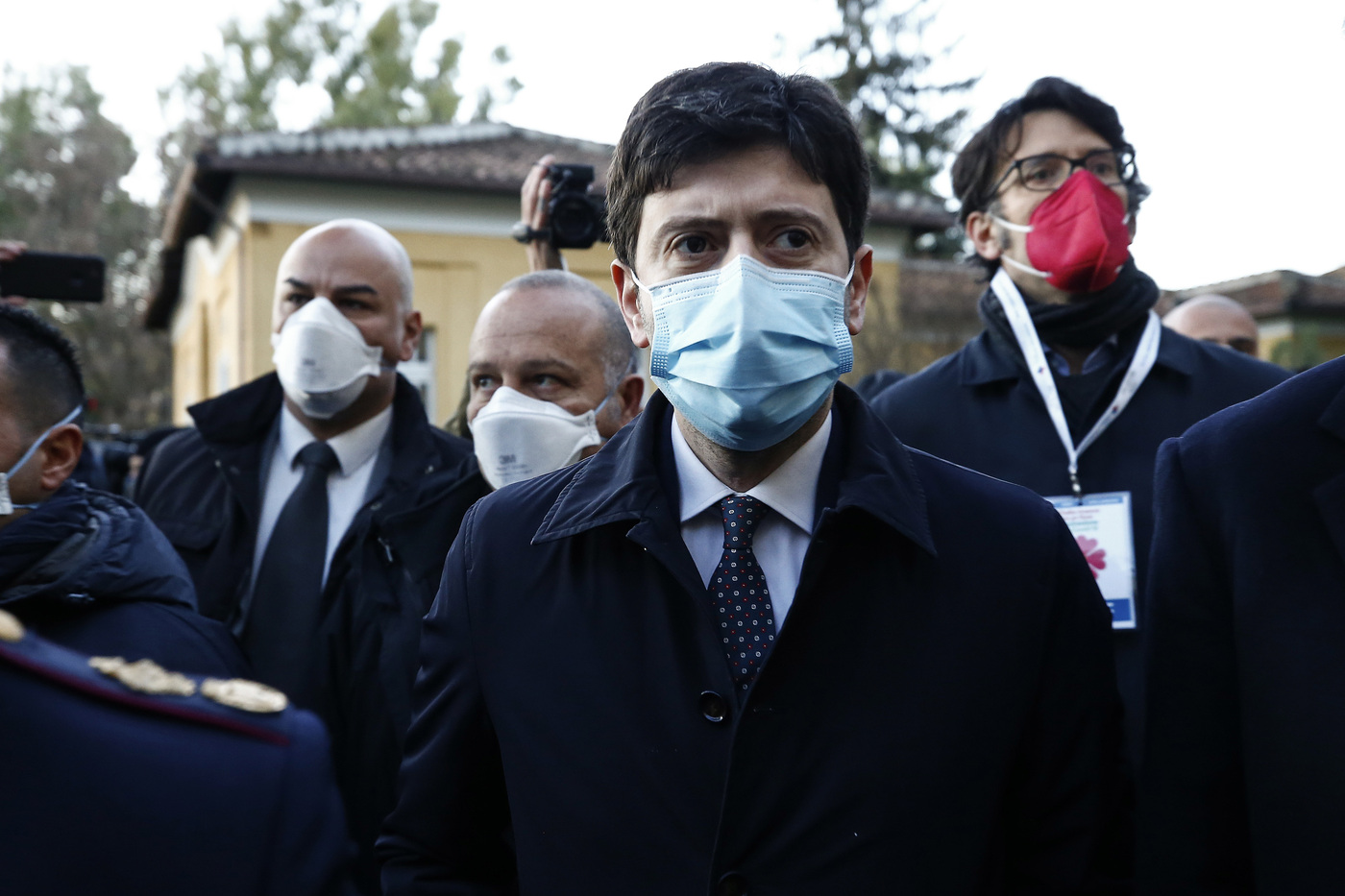 L’annuncio di Speranza: “Vaccinare chi lo vorrà entro estate”