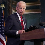 Biden verso blitz di decreti per ribaltare politiche Trump