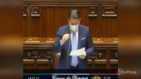 Governo, appello di Conte alle forze politiche: “Dobbiamo metterci alle spalle grave gesto di irresponsabilità”