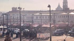Torino, anarchici in corteo contro sgomberi