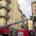 Napoli, crolla la facciata della chiesa in piazza Cavour