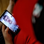 Palermo, morta la bimba soffocata dopo la sfida su TikTok