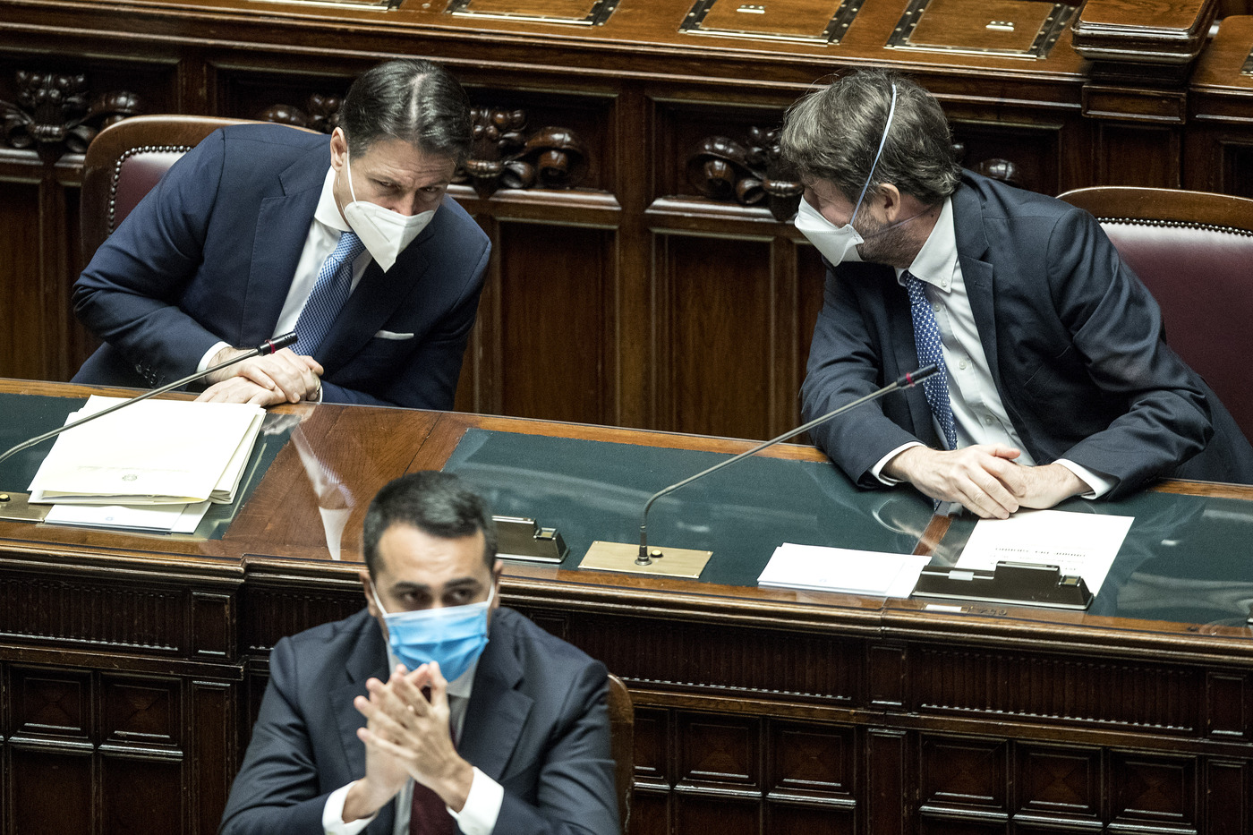 Governo, centristi ‘orfani’ dell’Udc puntellano Conte. Renziani insistono per riaprire dialogo