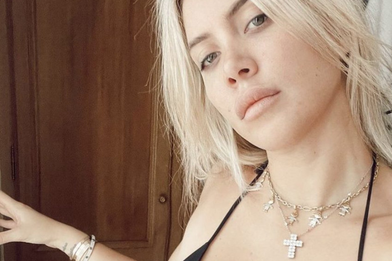 Wanda Nara super sexy appena sveglia