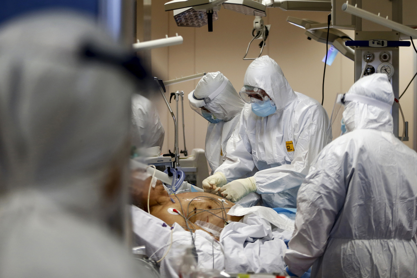 Oltre 13mila nuovi casi su 286.331 tamponi. Il tasso di positività al 4,6% Oltre 13mila nuovi casi su 286.331 tamponi. Il tasso di positività al 4,6%