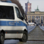 Coronavirus, la Germania userà farmaco monoclonale. Negli Usa oltre 25milioni di contagi