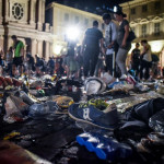 Panico tra la folla che assisteva alla finale di Champions Legaue tra Juve e Real Madrid in Piazza San Carlo