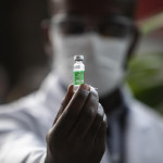 La Commissione Ue pubblica il contratto con AstraZeneca