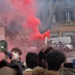 Scuola, gli studenti sfilano a Roma: “Fateci rientrare a scuola in sicurezza”