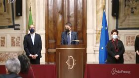 Crisi, Renzi: “Preferiamo governo politico a istituzionale”