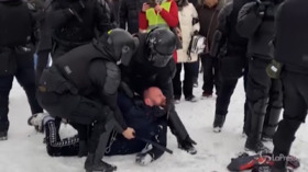 Russia, il pugno di ferro della polizia