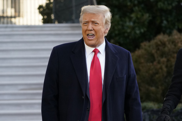 USA 2020, Trump e Melania lasciano la Casa Bianca e saltano l'inaugurazione di Biden