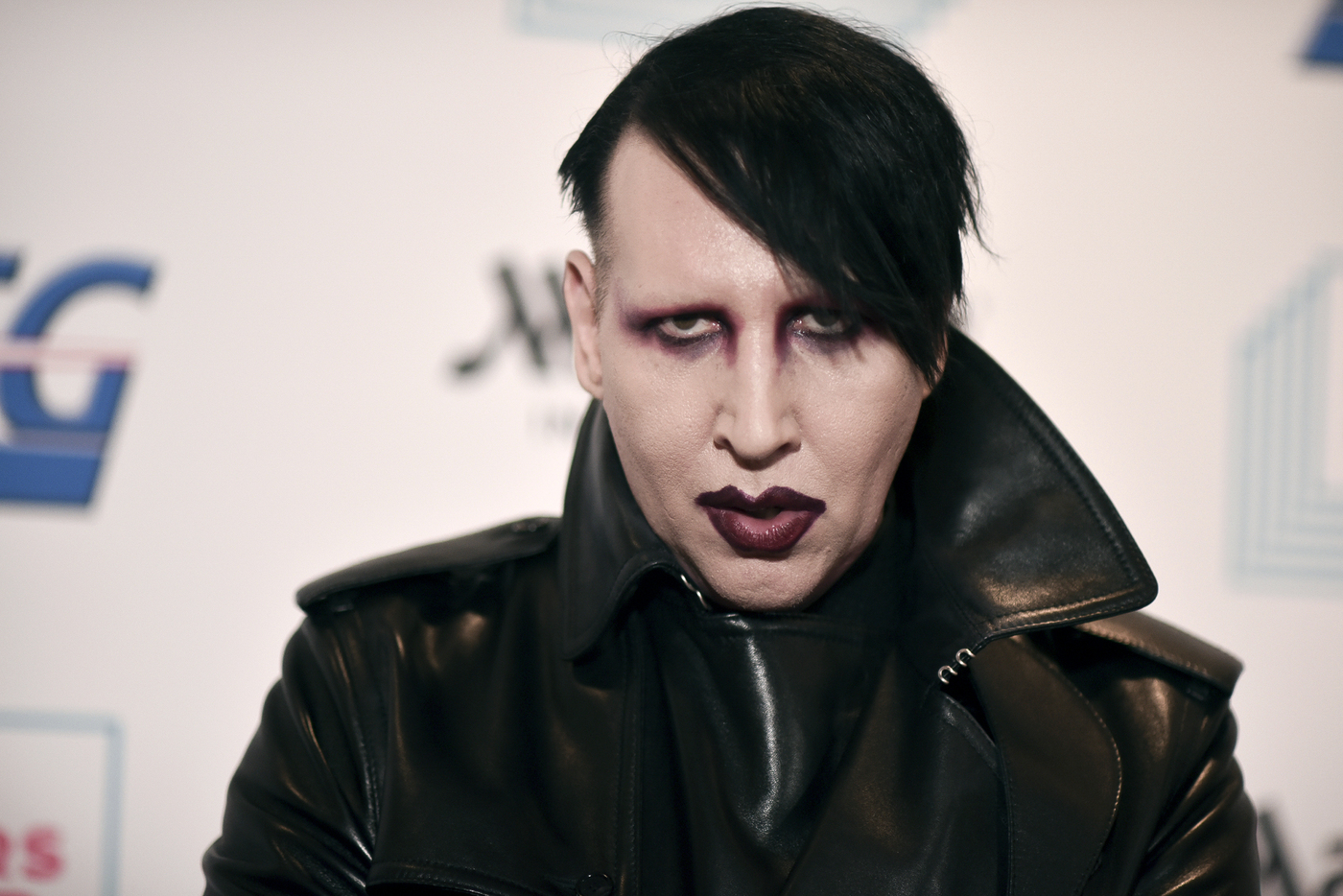 Marilyn Manson scaricato dalla sua etichetta dopo le accuse di abusi di Evan Rachel Wood