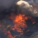 Australia, maxi incendio minaccia Perth: distrutte 30 case, ferito pompiere