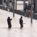 Maltempo in Francia, paura a Parigi per la piena della Senna