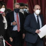 M5s si spacca su Mario Draghi