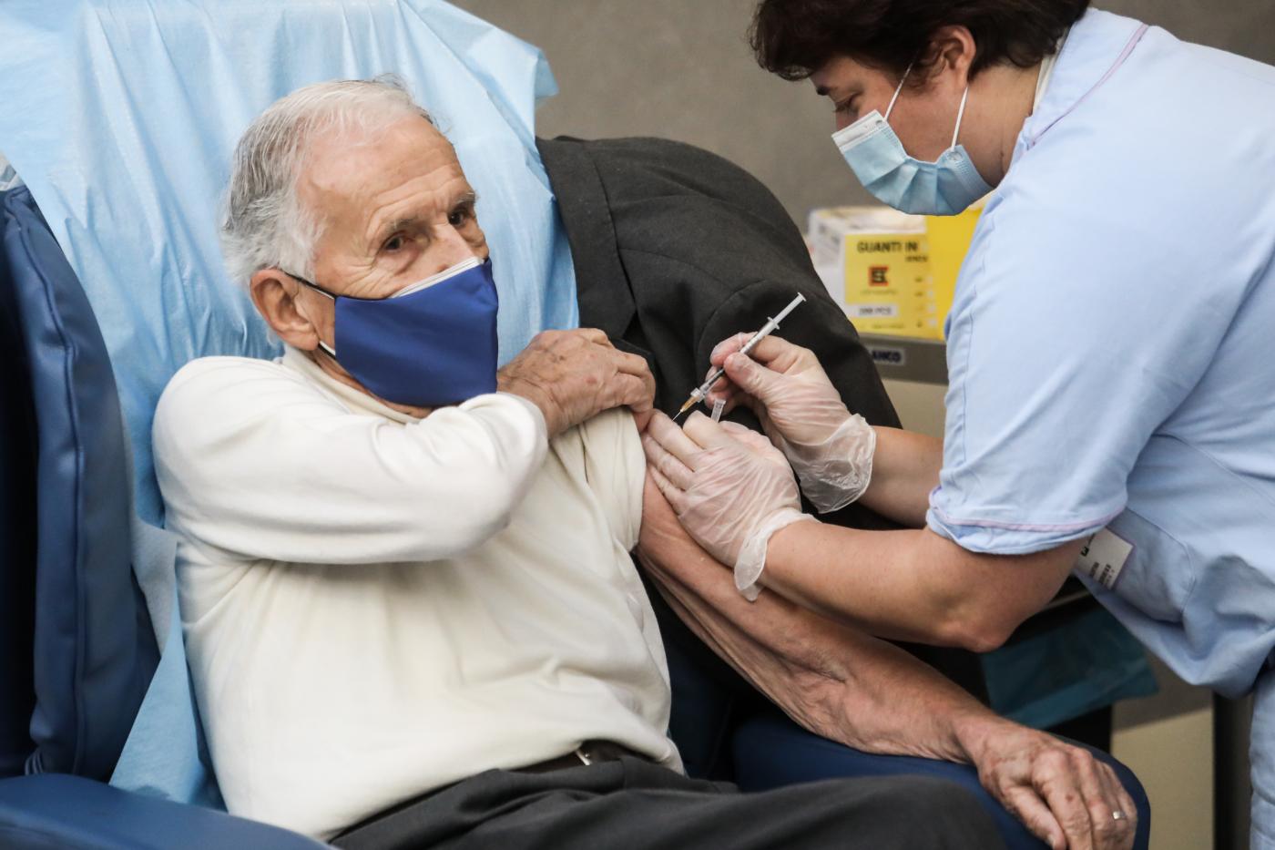 Accordo unitario Stato-Regioni su distribuzione dosi