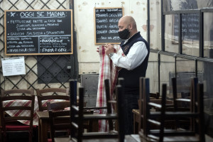 Bar e ristoranti chiudono alle 18.00 in ottemperanza al Dpcm anti Covid-19