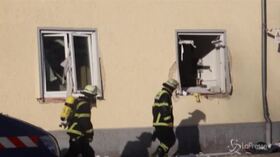 Esplode tubo di gas vicino a un palazzo a Memmingen
