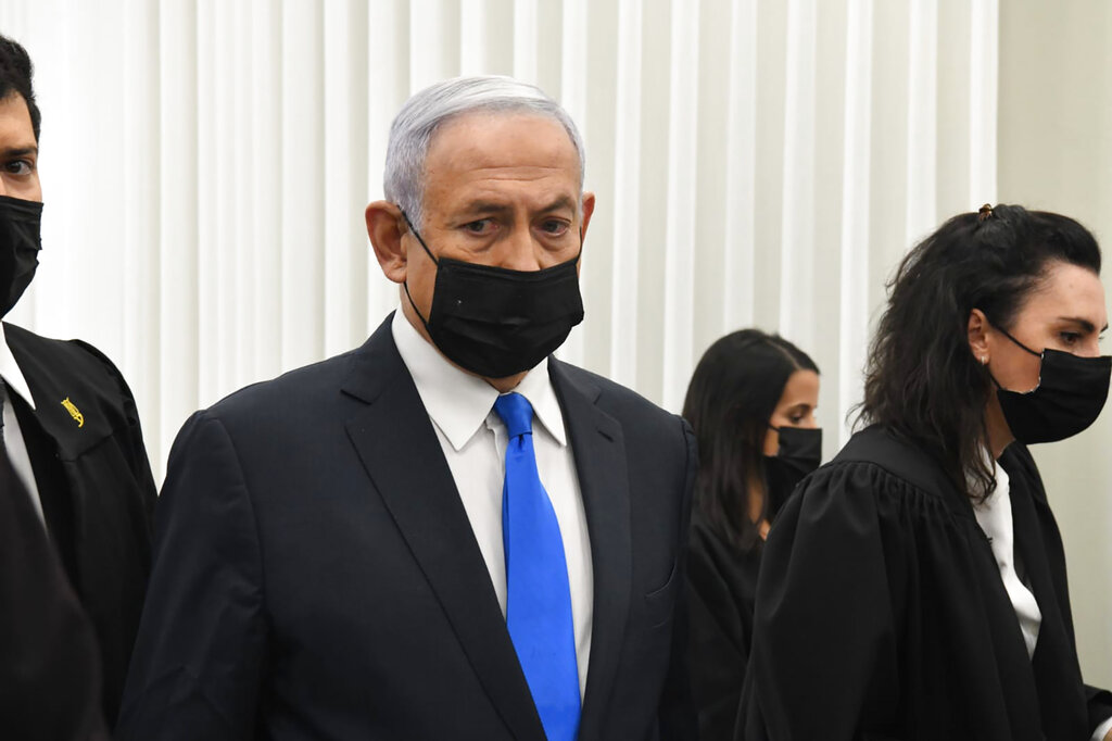Israele, Netanyahu respinge le accuse di corruzione: proteste fuori dal tribunale