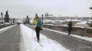 il ponte di Praga si trasforma in una pista