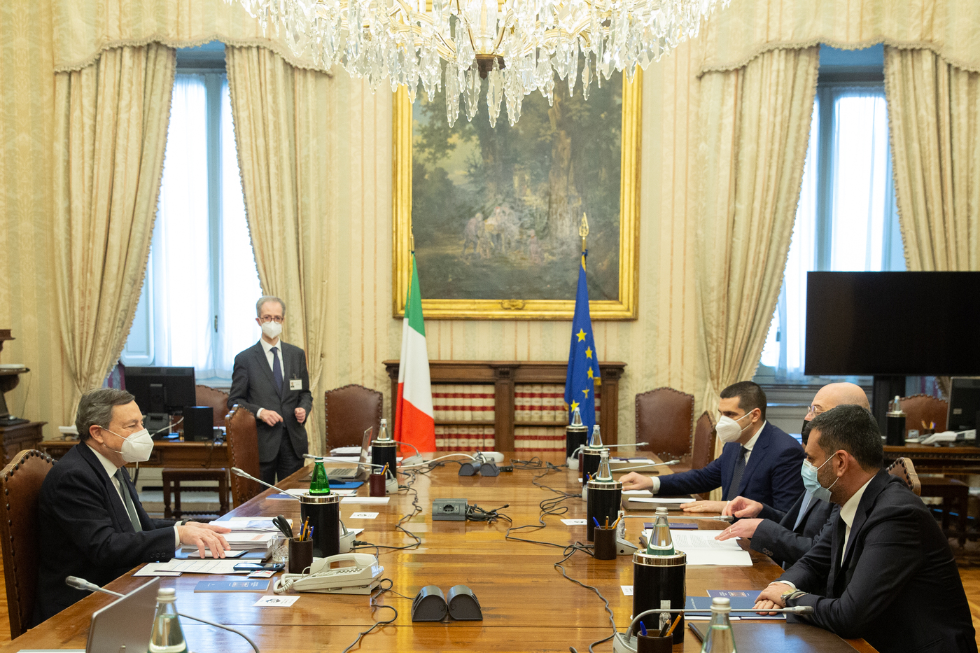 Draghi con le parti sociali. Ambientalisti annunciano: “Ci sarà ministero Transizione ecologica”