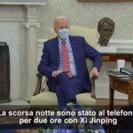 Usa, Biden parla con Xi Jinping e poi avverte: “Se non ci muoviamo, la Cina ‘mangerà il nostro pranzo'”