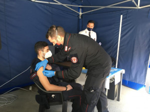 Vaccino somministrato a un carabiniere