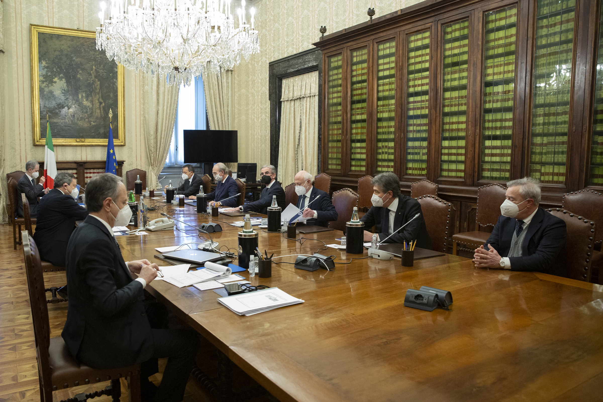 M5S ottiene il ministero green invocato da Grillo. Di Maio-Conte: “Votare sì su Rousseau”