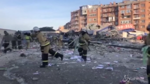 Fuga di gas distrugge supermercato a Vladikavkaz