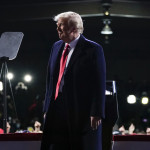 Usa, difesa Trump: “Impeachment è vendetta politica”. E mostrano video dei Dem