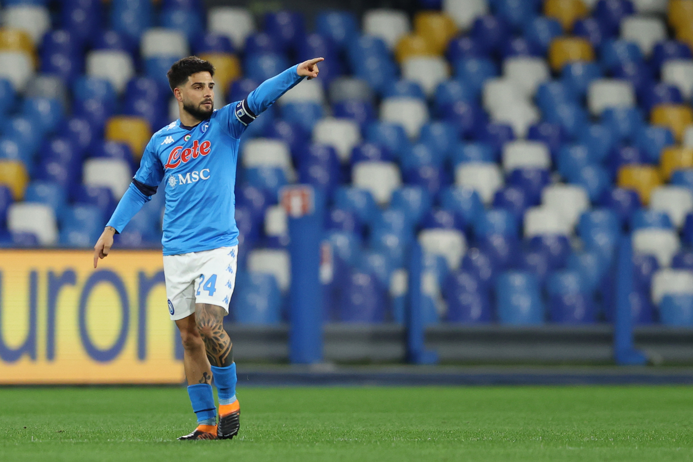 Serie A, il Napoli batte la Juve 1-0: al Maradona decide Insigne su rigore Serie A, il Napoli batte la Juve 1-0: al Maradona decide Insigne su rigore