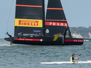 Vela, Luna Rossa si allena a Auckland