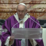 Quaresima, Papa: “La salvezza non è una scalata per la gloria, ma abbassamento per amore”